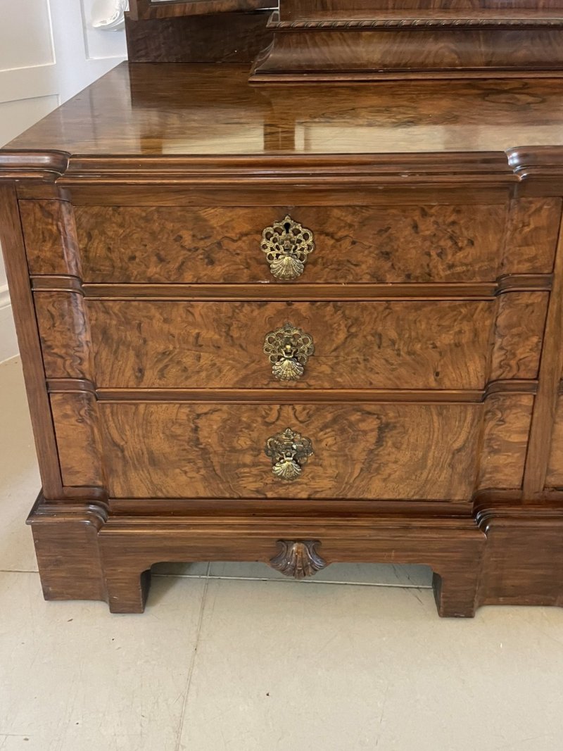 Outstanding Quality Antique Burr Walnut Dressing Table - Image 11
